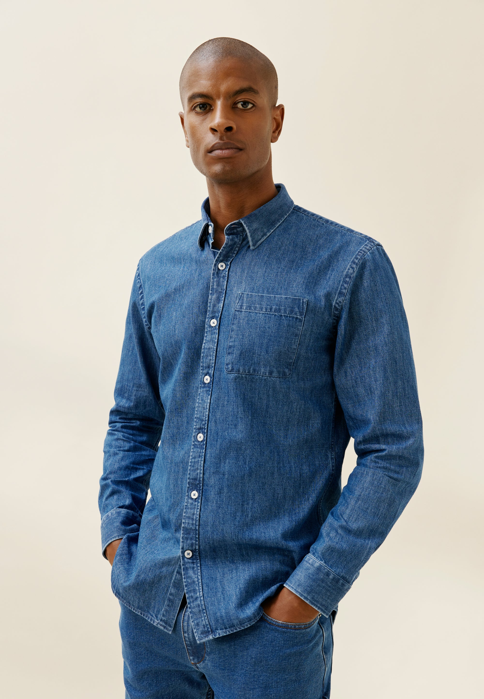 La chemise en jean - Image 13