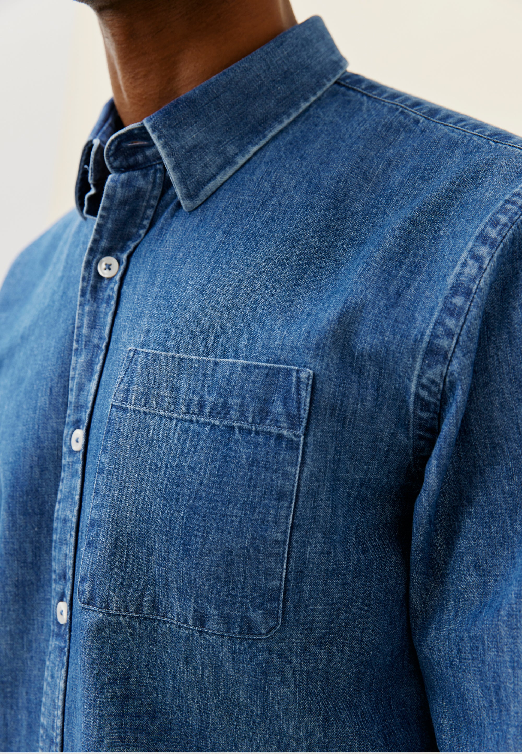 La chemise en jean - Image 15