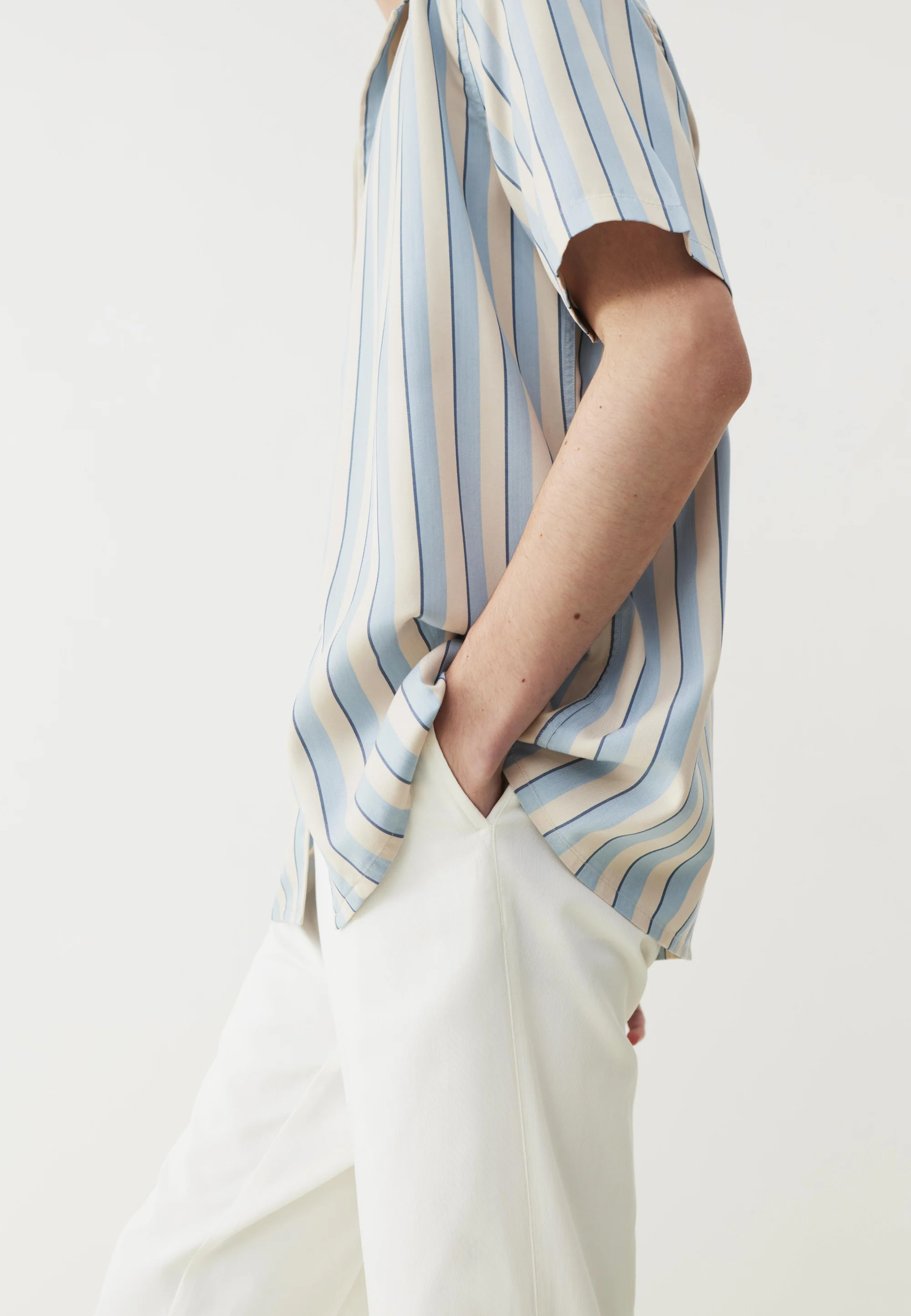 La chemisette - Image 10