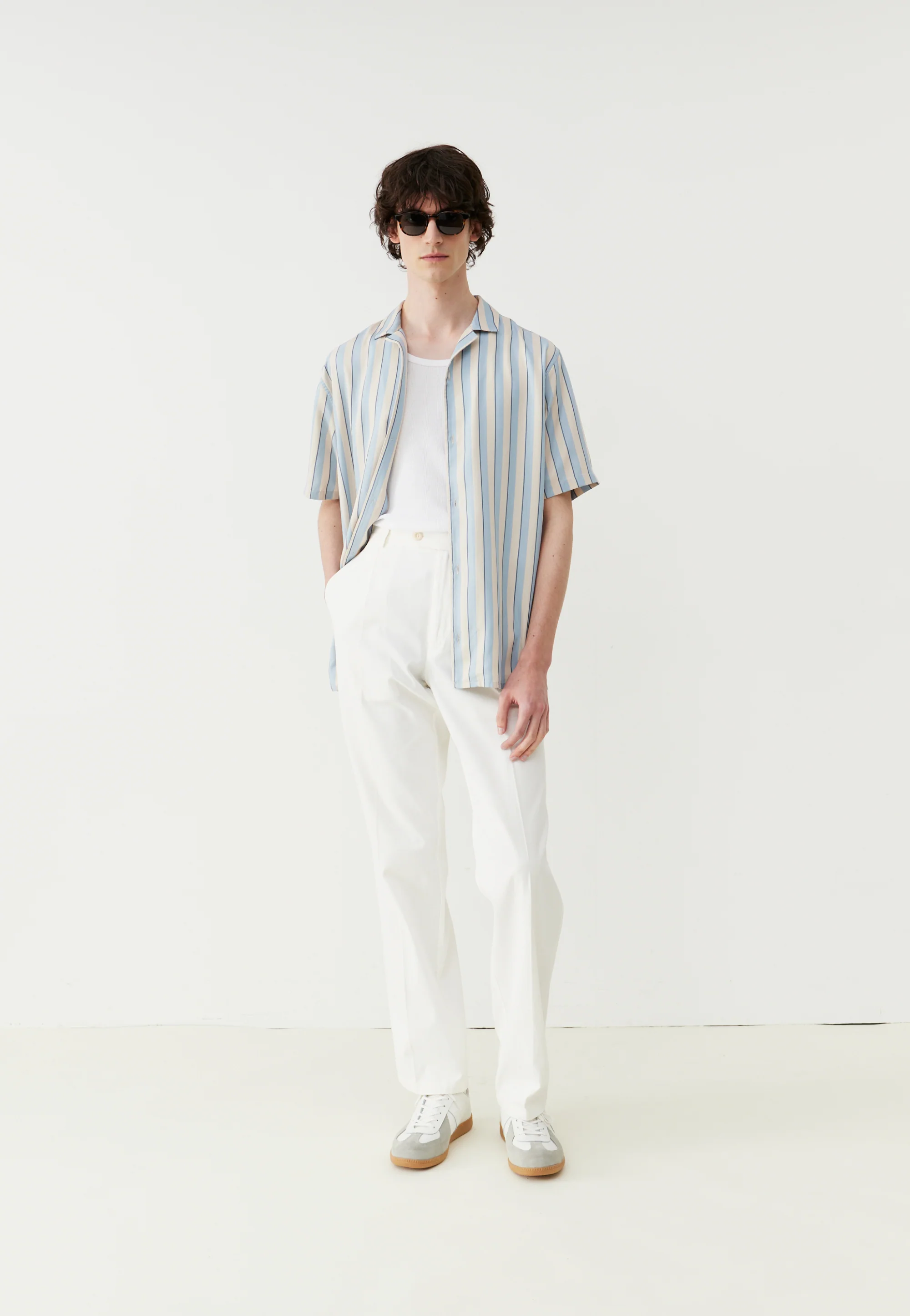 La chemisette - Image 7