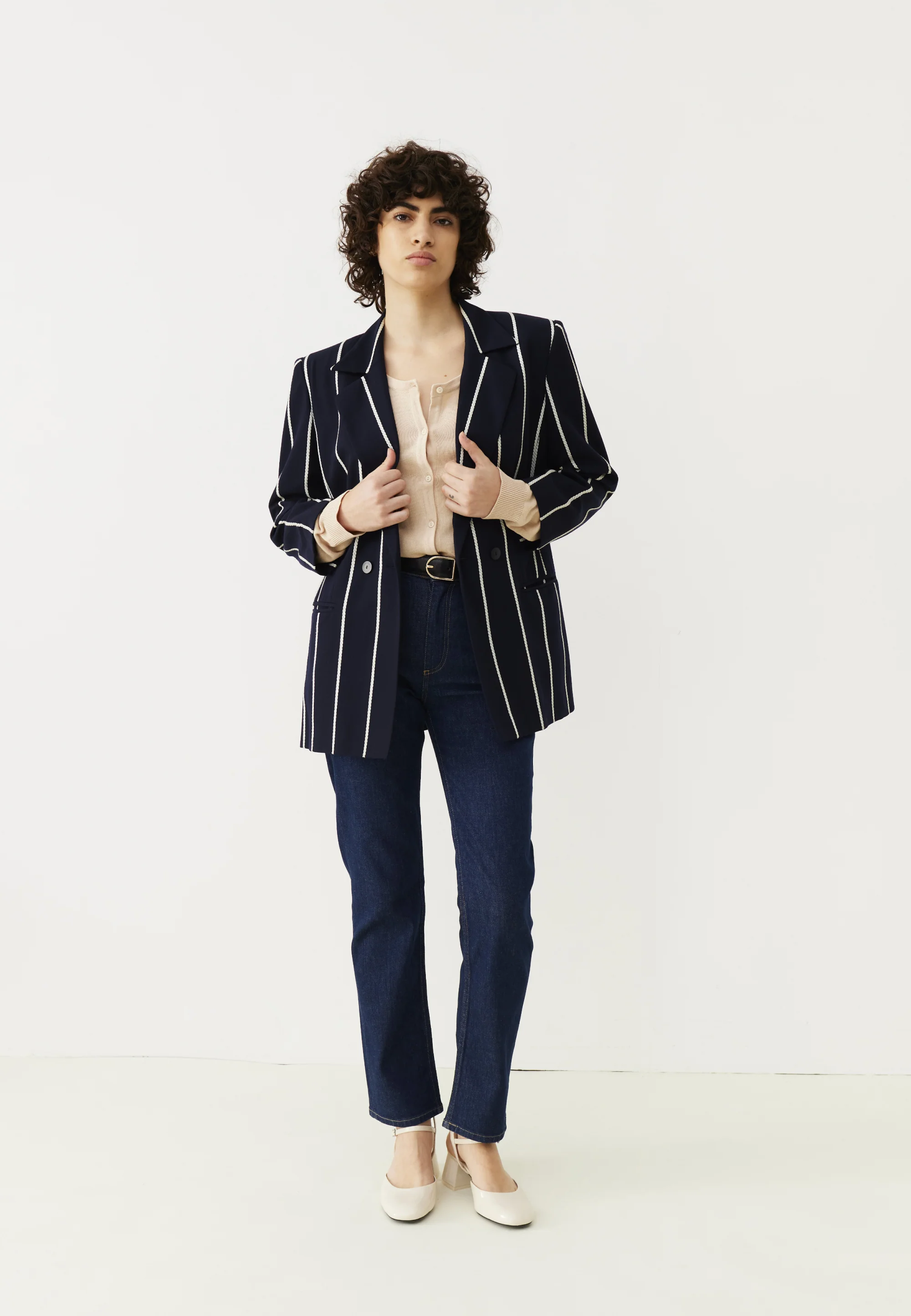 Le jean droit (ancienne génération) - Image 13