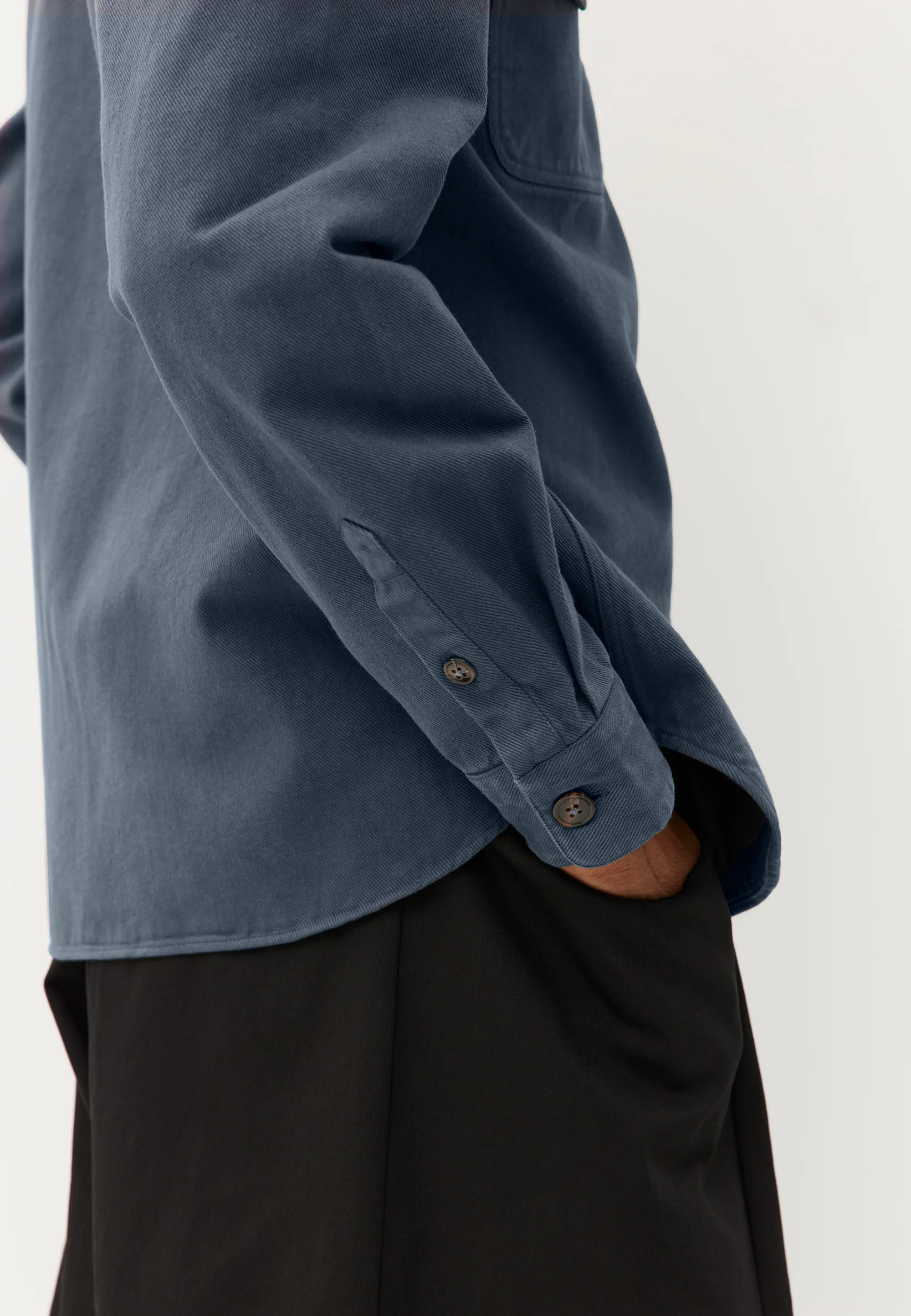 La surchemise en twill - Image 11