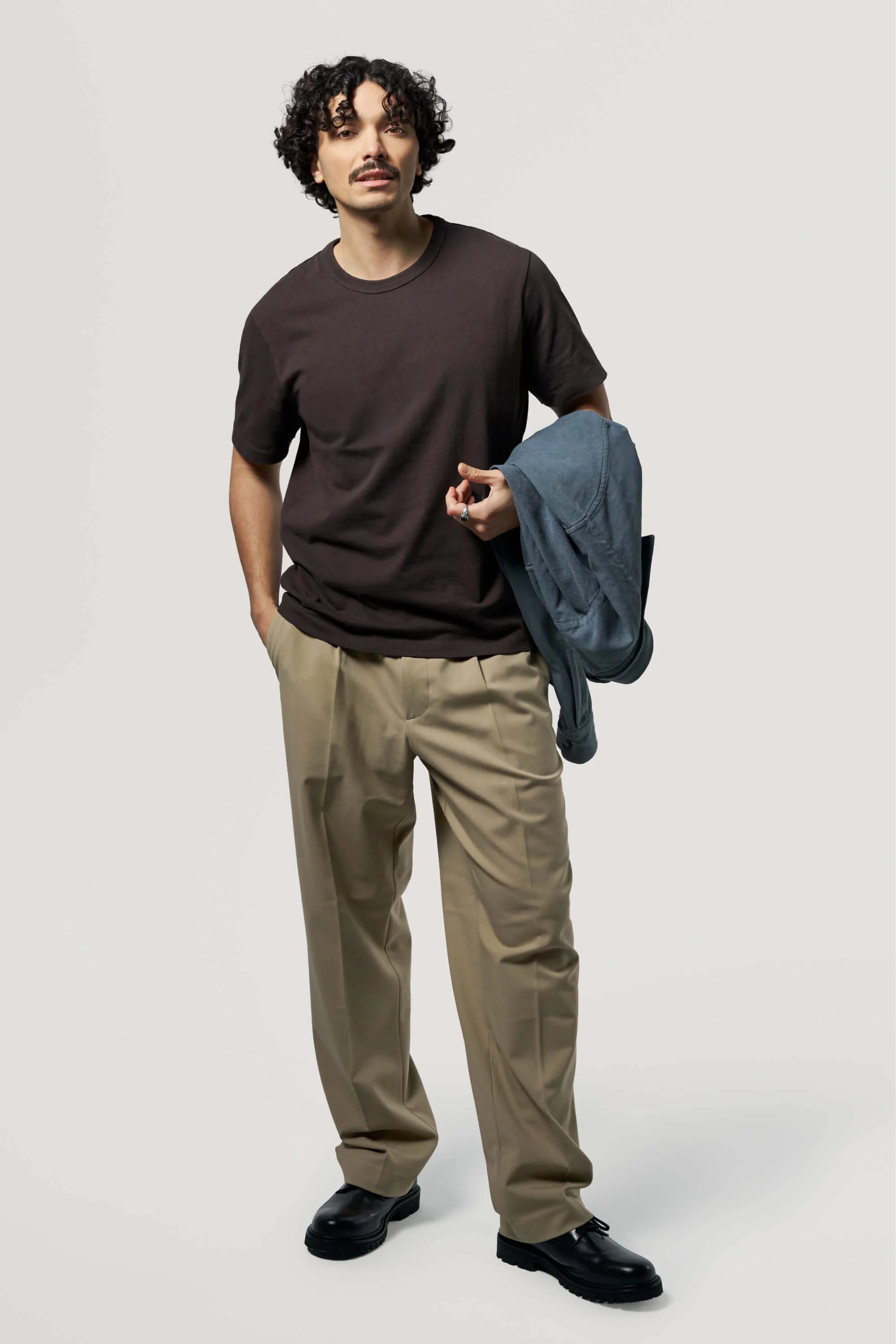 Le t-shirt heavyweight col épais - Image 19