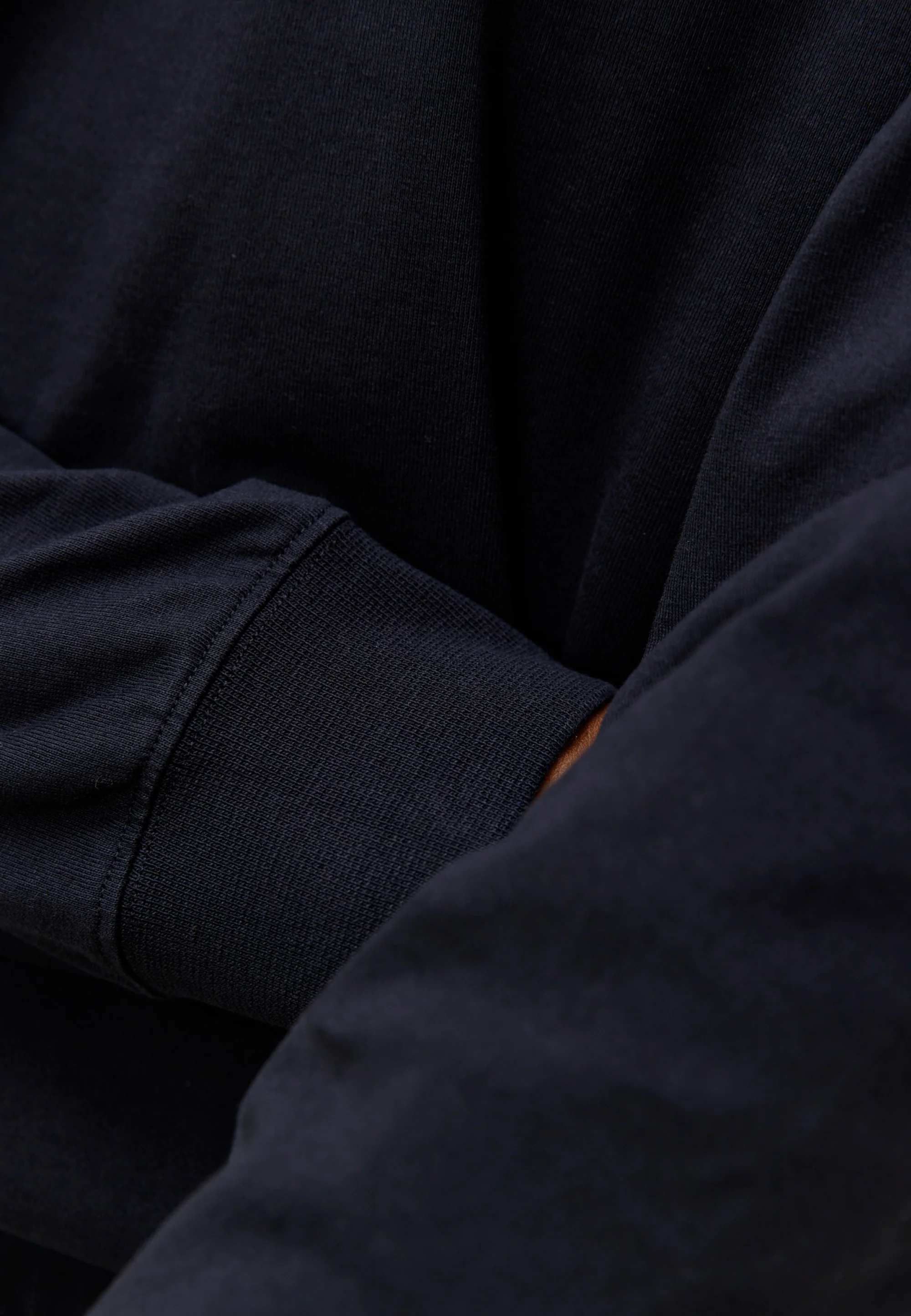 Le t-shirt manches longues - Image 14